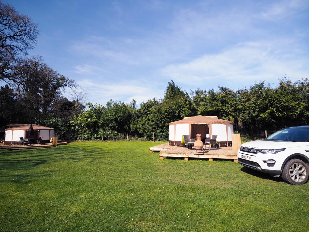 Old Dairy Farm Glamping Hotel Emsworth Buitenkant foto